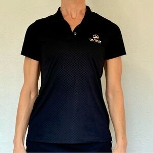 COMFY & BREATHABLE, black polo shirt from Fox Hollow, gold logo #golf #tennis